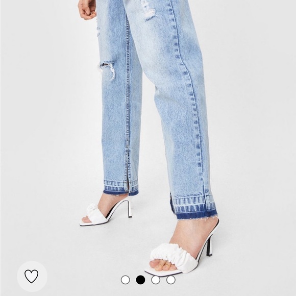 Nastygal White Ruched Heeled Sandals - Picture 4 of 11